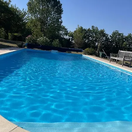 35 M2 Spacieuse Calme Avec Piscine Sud Charente Landhaus
