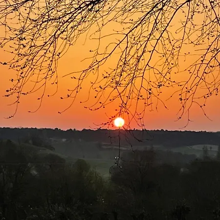35 M2 Spacieuse Calme Avec Piscine Sud Charente *