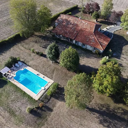 35 M2 Spacieuse Calme Avec Piscine Sud Charente * Bardenac